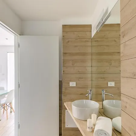 Stunning Capo Falcone Charming Apartments, 1 Bed Comfort Sleeps 4 With Child