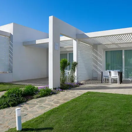 Apartment Stunning Capo Falcone Charming Apartments, 1 Bed Comfort Sleeps 4 Child