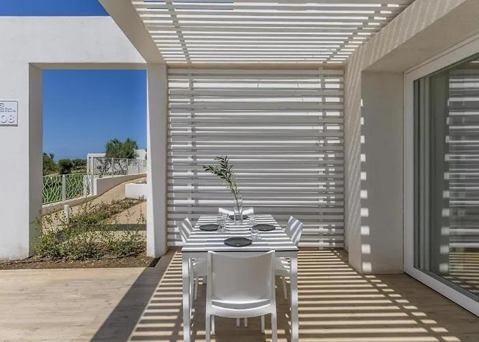 Stunning Capo Falcone Charming Apartments, 1 Bed Comfort Sleeps 4 With Child